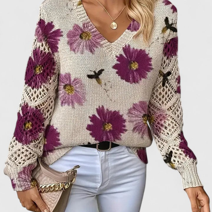 Joëlle - Comfortable Sweater