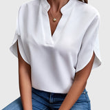 Léa - Elegant Blouse