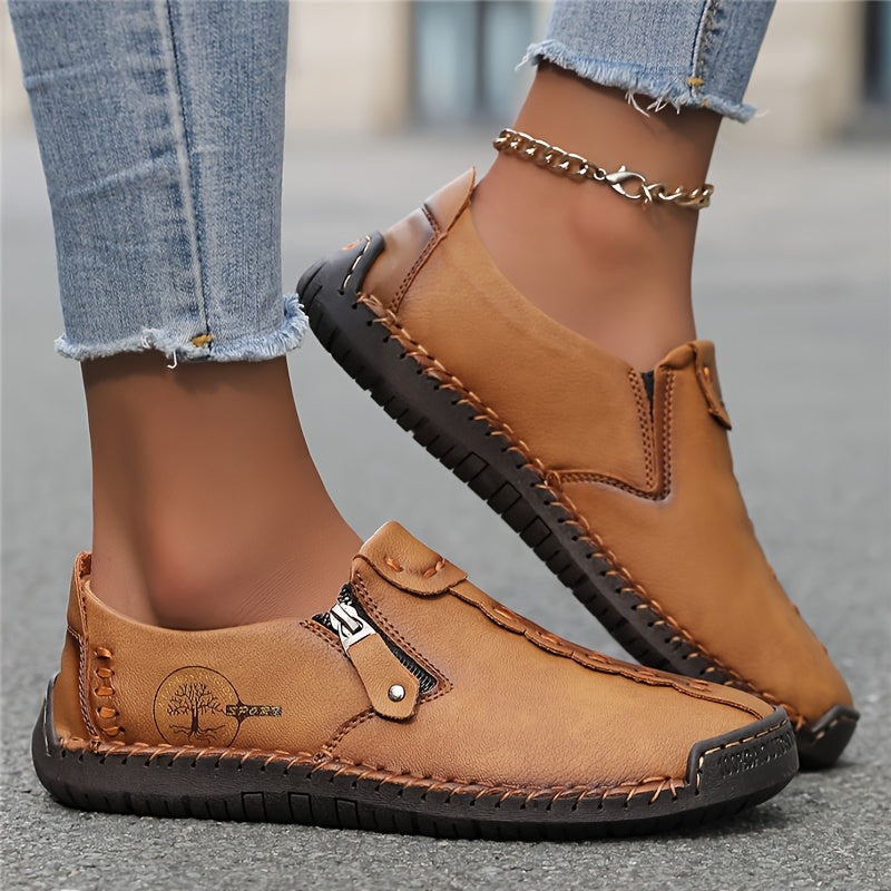 Bailey - Comfort Sneakers with Zipper