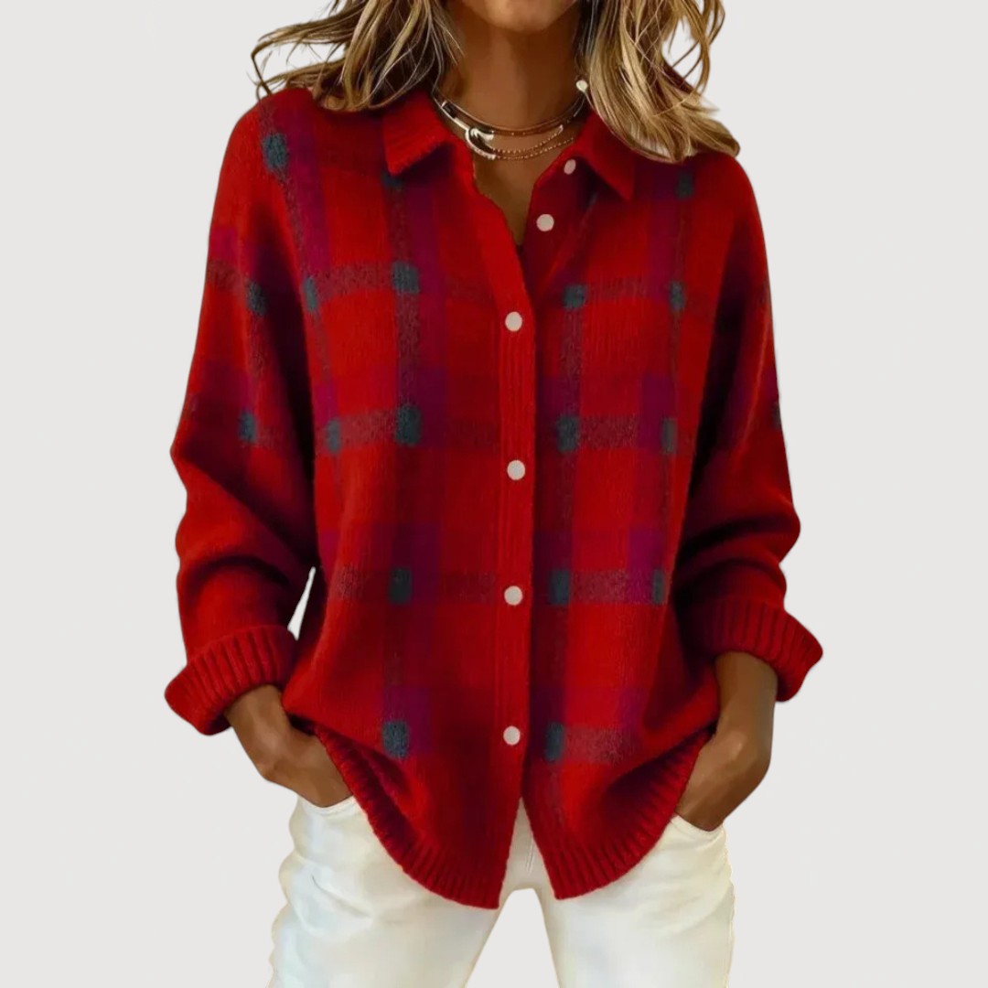 Lucy – Cosy Knit Shirt for Cold-Day Comfort