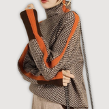 SIENNA – CHIC TURTLENECK JUMPER