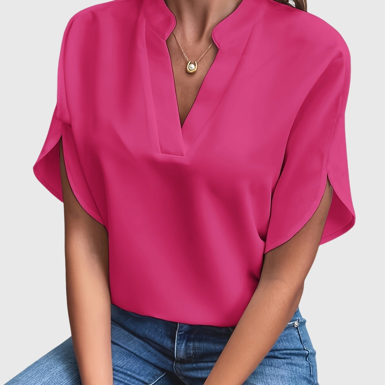 Léa - Elegant Blouse