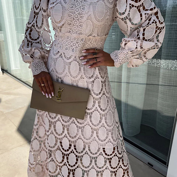 Amélie - Elegant Midi Dress