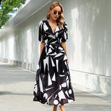 Evelyn - Timeless Midi Dress