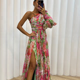 Monica - Elegant and Flowing Dress