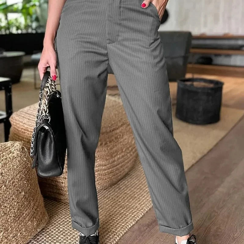 Kotryna - Elegant, figure-enhancing pants with a belt
