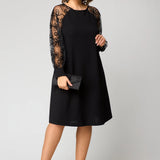 Maëva - Elegant Lace Dress