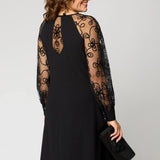 Maëva - Elegant Lace Dress