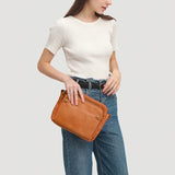 Émilie - Sleek Three-Layer Crossbody Bag