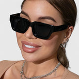 Lillian - Elegant Sunglasses