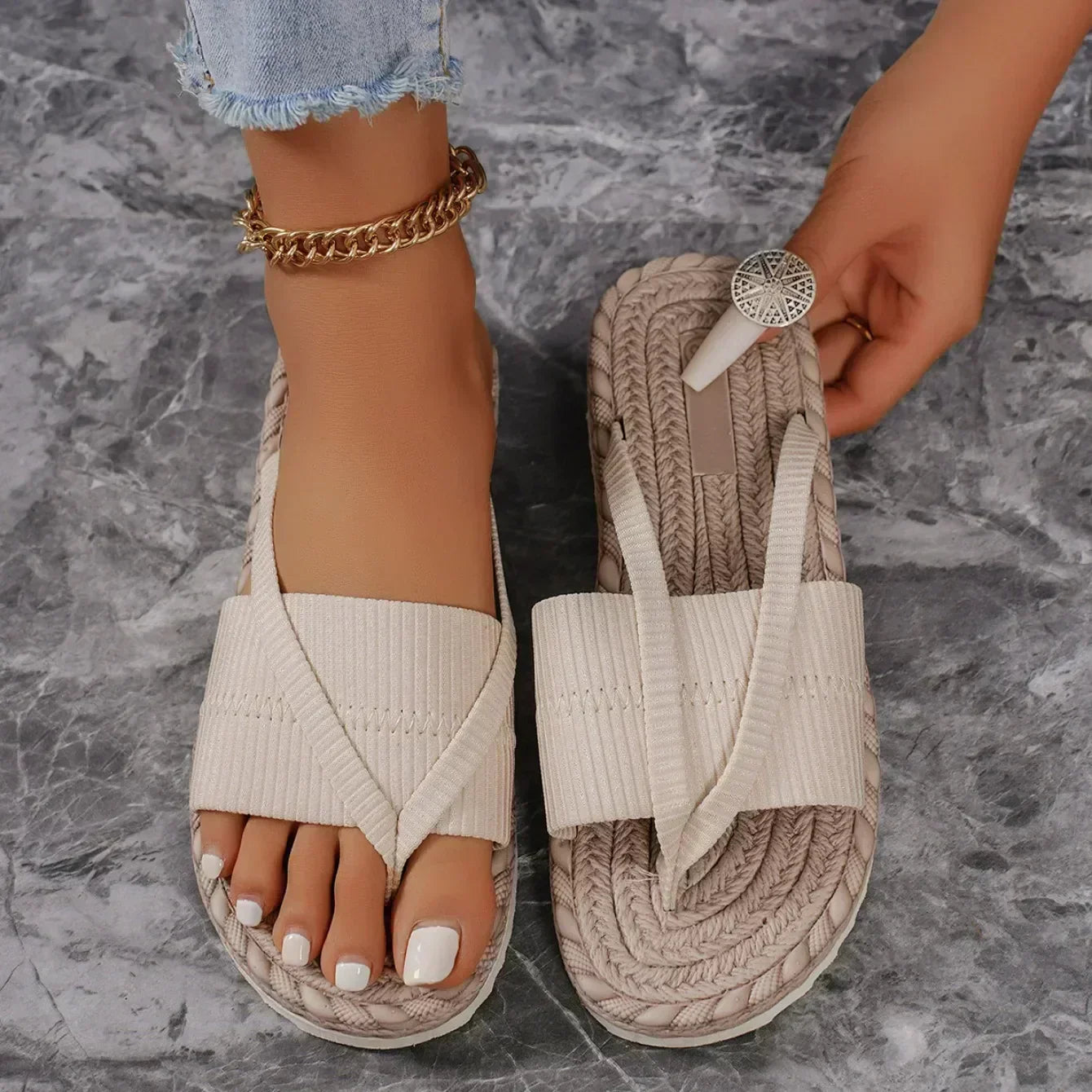 Nora - Airy Walk Sandals