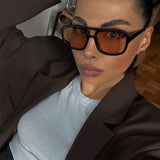 Mélanie - Elegant Sunglasses