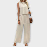 Isla - Vest with Petals and Pants