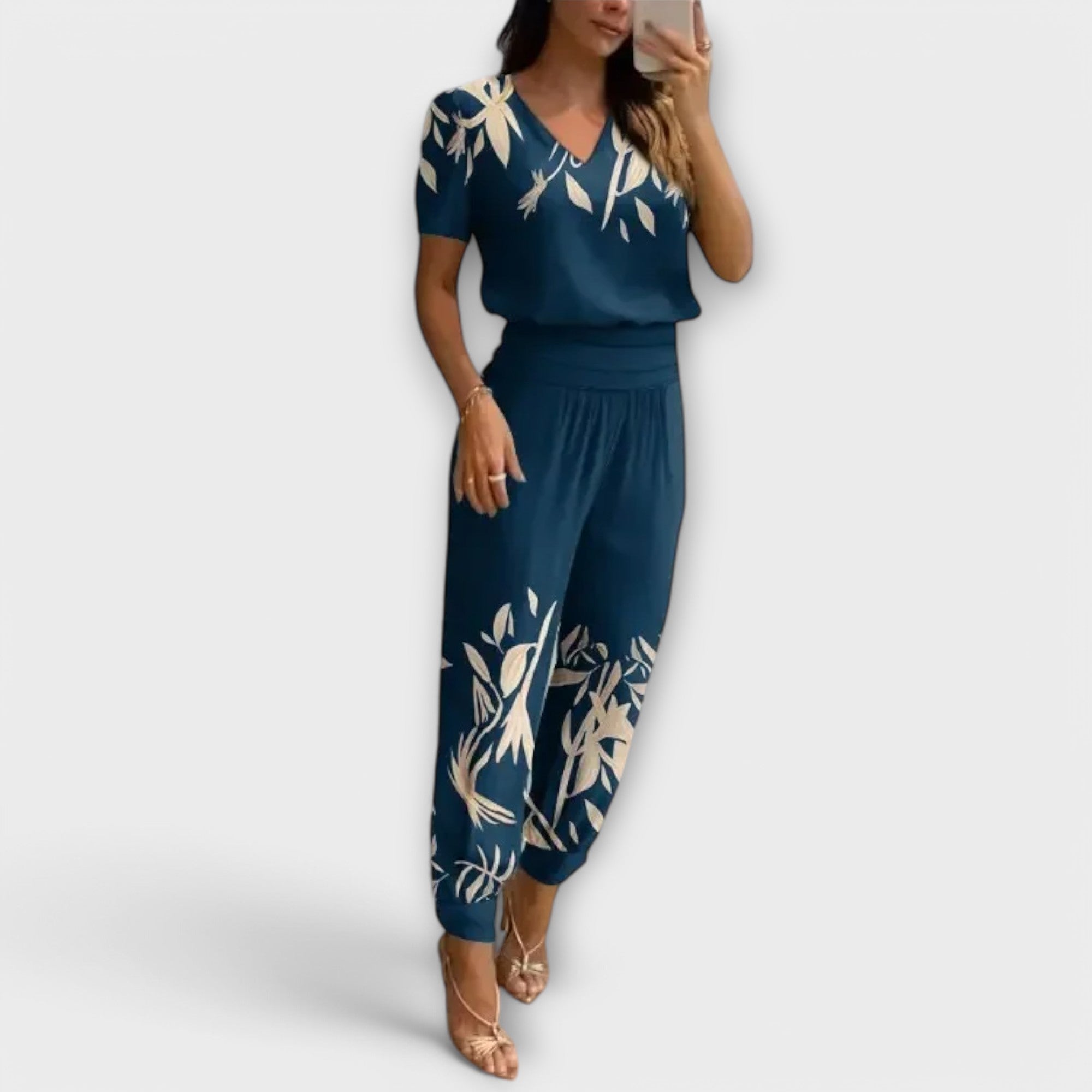 Annabelle - Elegant set of top and pants