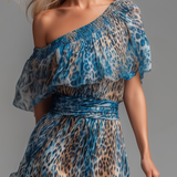 Stéphanie - Long chiffon dress with leopard print and bare shoulders