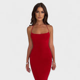 Joëlle - The dress that celebrates curves