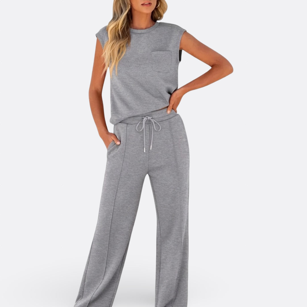 Coralie - Casual Set in Soft Lounge Fabric